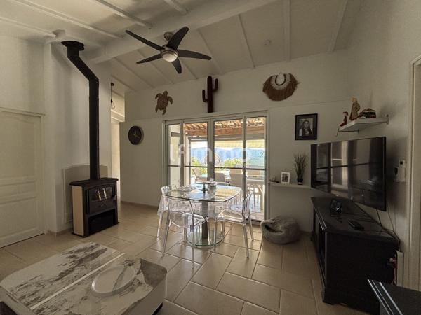 Maison de vacances tout confort avec piscine