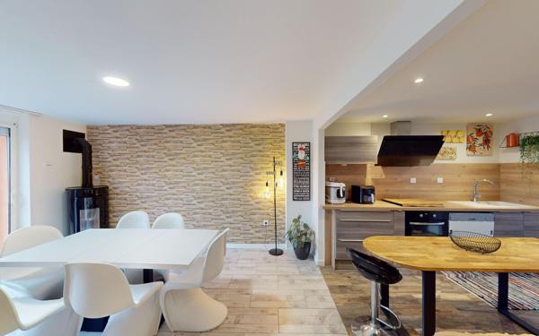 Maison à vendre    5 pièces • 102 m2 Tournus