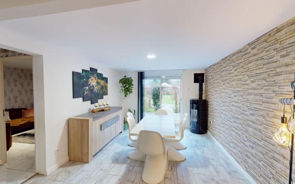 Maison à vendre    5 pièces • 102 m2 Tournus