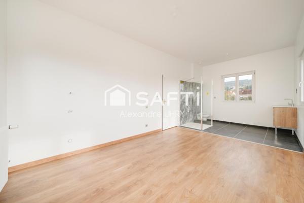 Idéalement situé ! Beaux volumes !