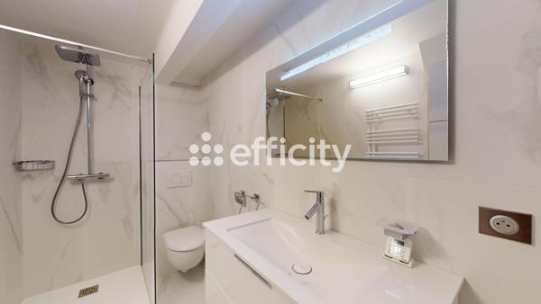 Maison 7 pièces - 260 m²