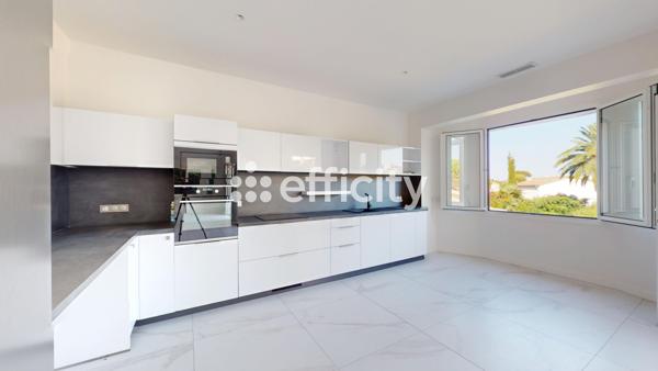 Maison 7 pièces - 260 m²