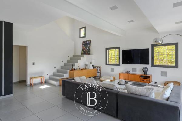 Marseille 8ème, Villa 4 Chambres -  186 m² à vendre