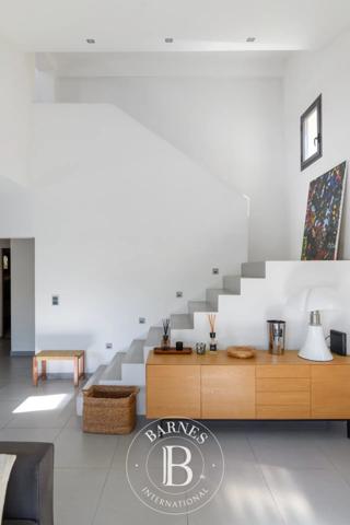 Marseille 8ème, Villa 4 Chambres -  186 m² à vendre