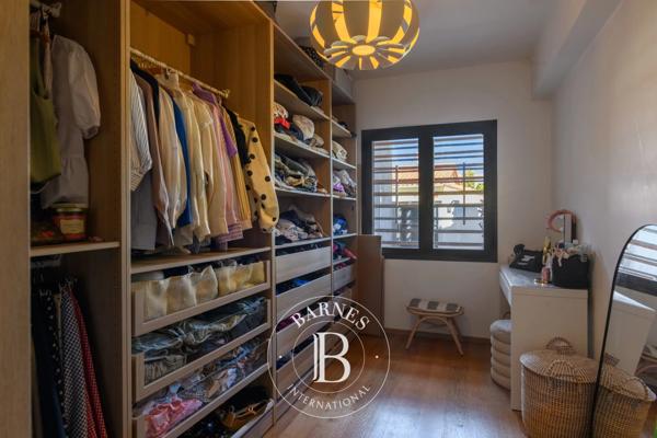 Marseille 8ème, Villa 4 Chambres -  186 m² à vendre