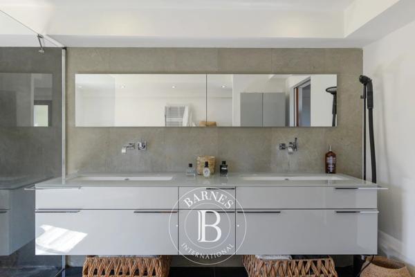 Marseille 8ème, Villa 4 Chambres -  186 m² à vendre