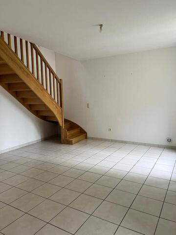 Ensemble immobilier : Maison + Immeuble de 3 appartements 245 500 €
