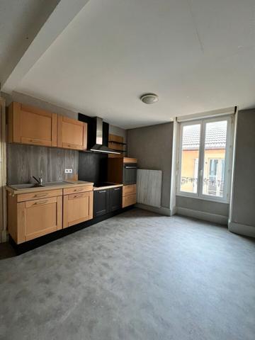 Ensemble immobilier : Maison + Immeuble de 3 appartements 245 500 €