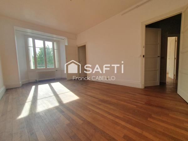 ENSEMBLE IMMOBILIER PLEIN CENTRE