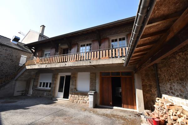 Maison à vendre 5 pièces SAINT AGREVE (07)