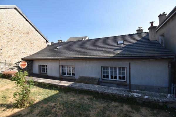 Maison à vendre 5 pièces SAINT AGREVE (07)