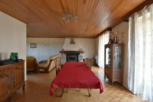 Maison à vendre 5 pièces SAINT AGREVE (07)