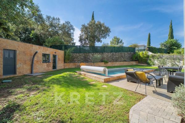 Superbe villa contemporaine avec piscine dans un domaine privé au coeur de la Vaunage