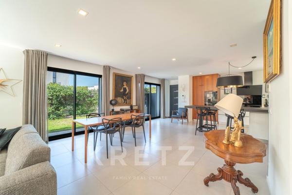 Superbe villa contemporaine avec piscine dans un domaine privé au coeur de la Vaunage
