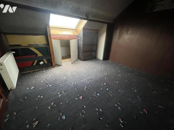 A Vendre FACHES-THUMESNIL Maison semi mitoyenne  de style avec jardin et garage