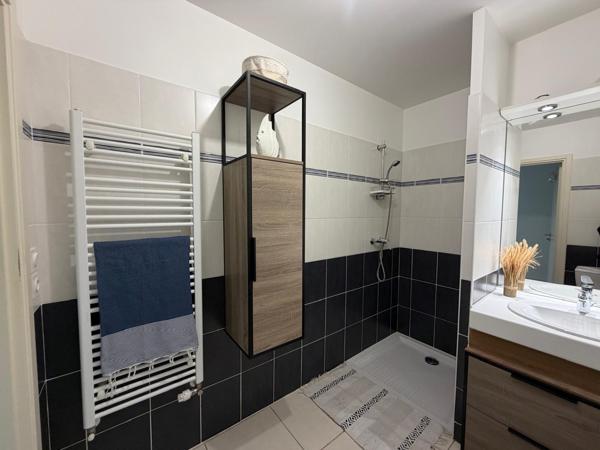 Appartement 2 pièces - 42 m² Exclusivité efficity