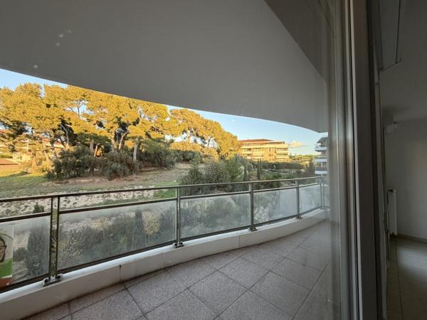 Appartement 2 pièces - 42 m² Exclusivité efficity