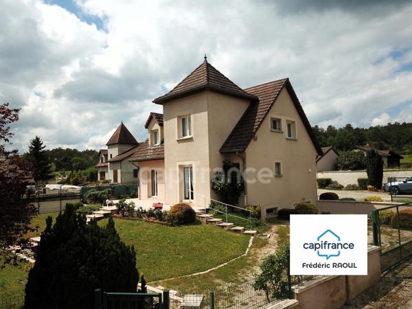 Maison familiale lumineuse avec grand terrain arboré et dépendance