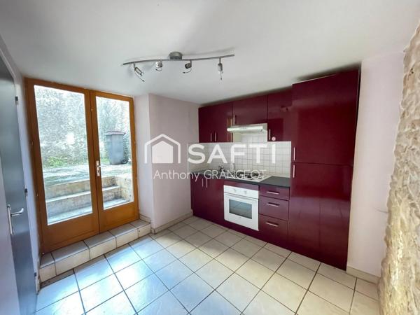 MAISON DE VILLE 3CHAMBRES,COUR, 90M²