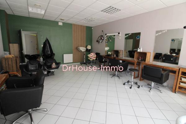 Commerce à louer 2 pièces de 55 m²