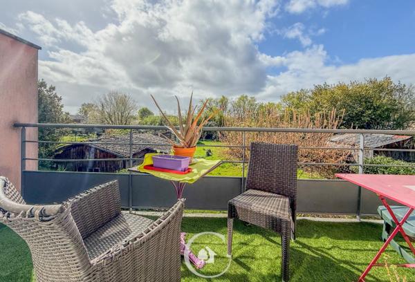 APPARTEMENT T2 bis - BALCON - 1/2 CHAMBRES - CLIMATISATION E