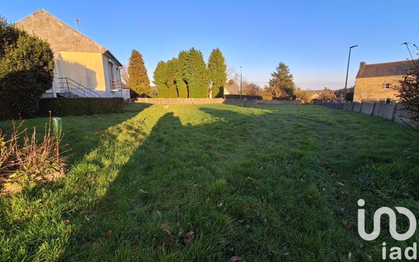 Maison traditionnelle 4 pièces de 46 m² à Bourbriac (22390)