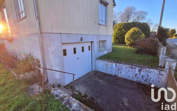 Maison traditionnelle 4 pièces de 46 m² à Bourbriac (22390)