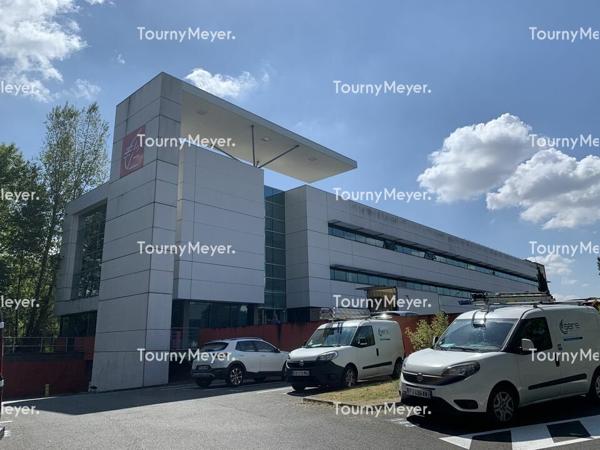 BUREAUX A LOUER - BRUGES
