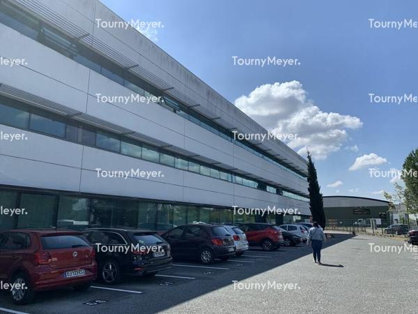 BUREAUX A LOUER - BRUGES