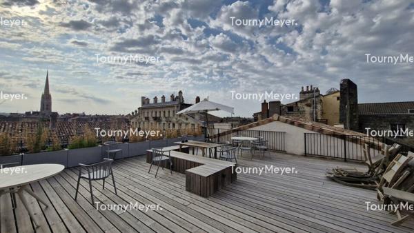A louer - 216 m² de bureaux avec rooftop - Bordeaux centre