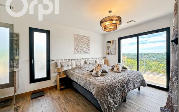 Maison à vendre    5 pièces • 135 m2 Joyeuse