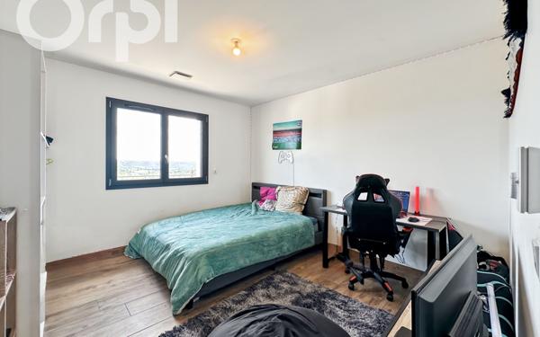 Maison à vendre    5 pièces • 135 m2 Joyeuse