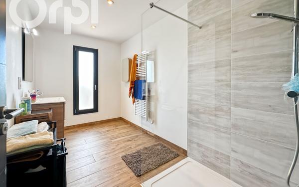 Maison à vendre    5 pièces • 135 m2 Joyeuse