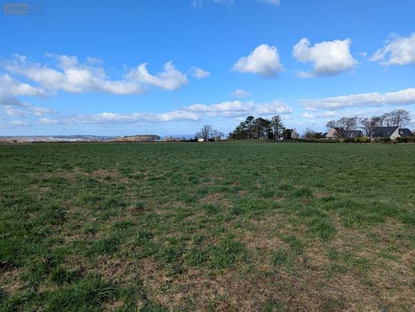 Terrain à Batir à vendre à Kerlaz dans le Finistère (29100), ref : 011/176