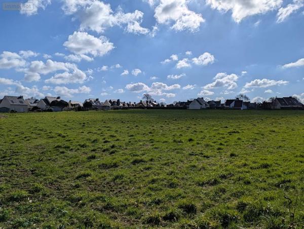 Terrain à Batir à vendre à Kerlaz dans le Finistère (29100), ref : 011/176
