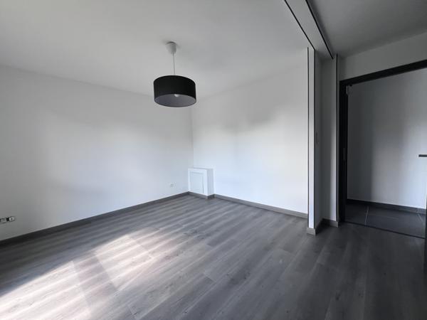 Maison
         6 pièces
        - 182 m² 415 000 € *
