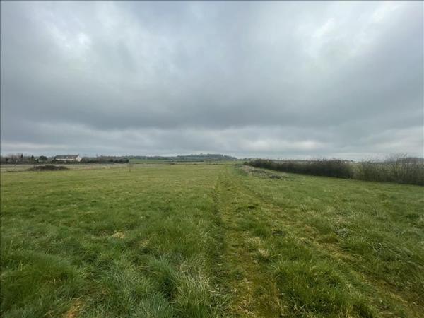 Parking à vendre |  Drevant |  | 1 350 m²