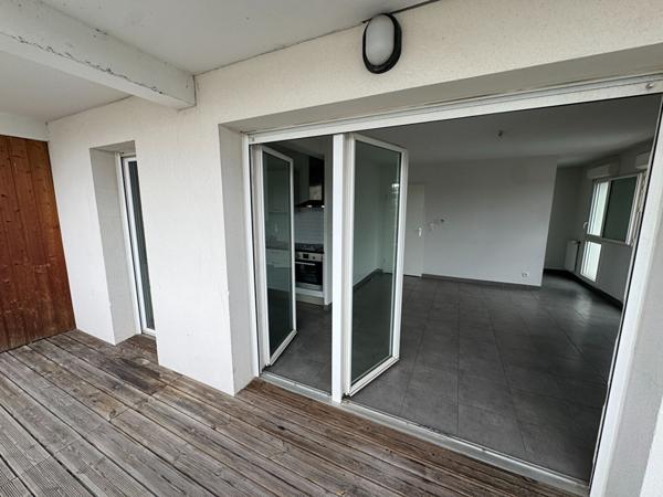 33310 LORMONT - Appartement  T2 bis de 55.71m2 avec terrasse de 10m2 et parking à vendre