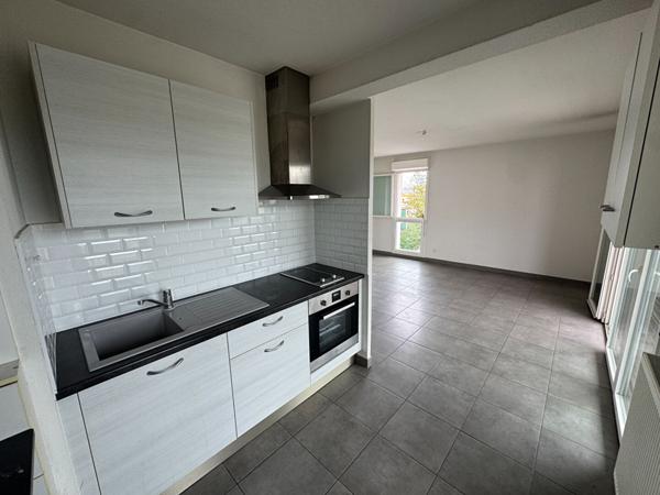 33310 LORMONT - Appartement  T2 bis de 55.71m2 avec terrasse de 10m2 et parking à vendre