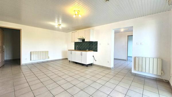 St Genix Les Villages -  3 pièce(s)  Rez de jardin -76.93 m2 + garage
