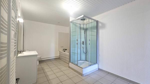 St Genix Les Villages -  3 pièce(s)  Rez de jardin -76.93 m2 + garage