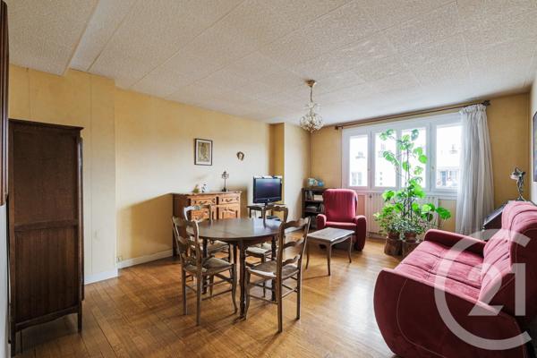 Appartement F4 à vendre  4 pièces - 84 m 2   SEYSSINET PARISET  - 38