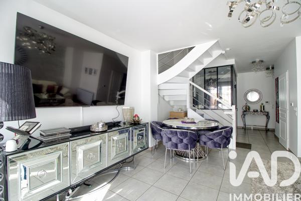 Appartement à vendre 4 pièces 84 m² Le Blanc-Mesnil
