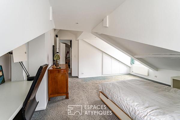Duplex de caractère au coeur de Vanves, place Saint-Rémy .