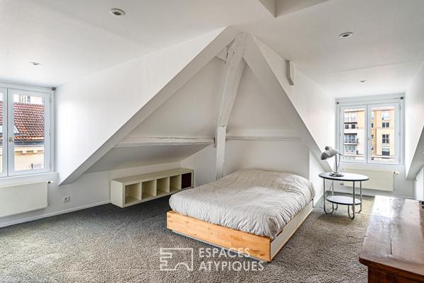 Duplex de caractère au coeur de Vanves, place Saint-Rémy .