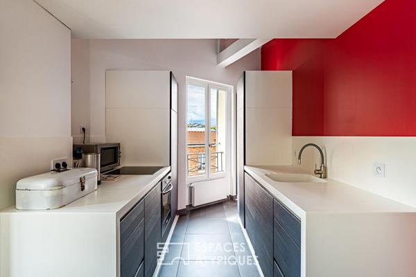 Duplex de caractère au coeur de Vanves, place Saint-Rémy .