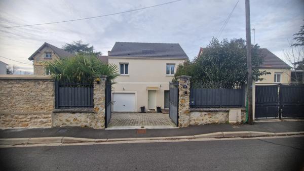 Maison à vendre à COMBS LA VILLE - Référence 5549