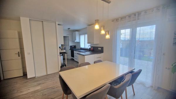 Maison à vendre à COMBS LA VILLE - Référence 5549