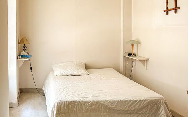 Appartement à vendre    5 pièces • 153,07 m2 Pau