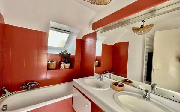 Maison à vendre    6 pièces • 145 m2 Gournay-sur-Marne